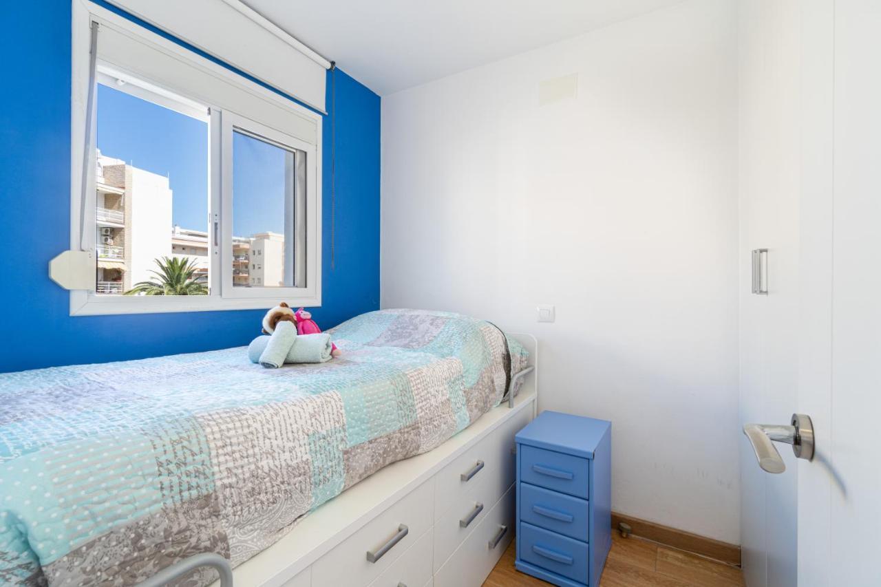 Salou Vista Al Mar Con Parking - 4 Ambientes Apartment Luaran gambar